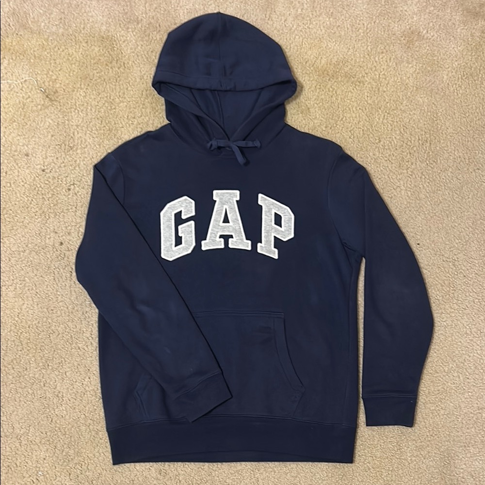 GAP Blue Sweatshirt Classic Pullover Design